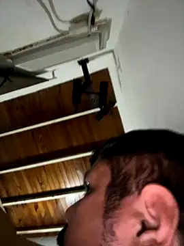 Snapshot of Diabloproducciones chatting on October 2025 11:47:02 PM Diabloproducciones online show from October 2025 11:47:02 PM