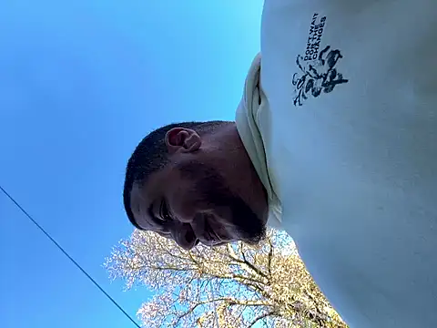 Snapshot of kev0n2389 chatting on October 2025 08:51:02 PM kev0n2389 online show from October 2025 08:51:02 PM