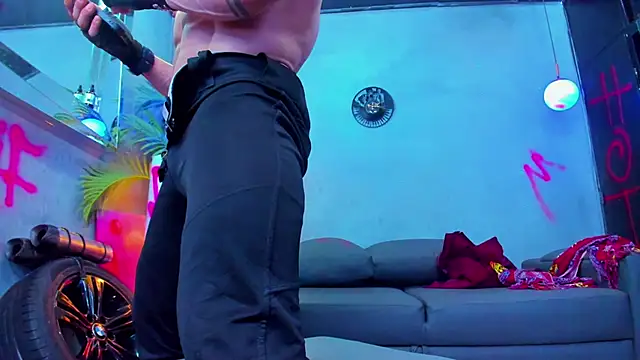 dennis cox1 online show from September 2025 06:56:02 AM