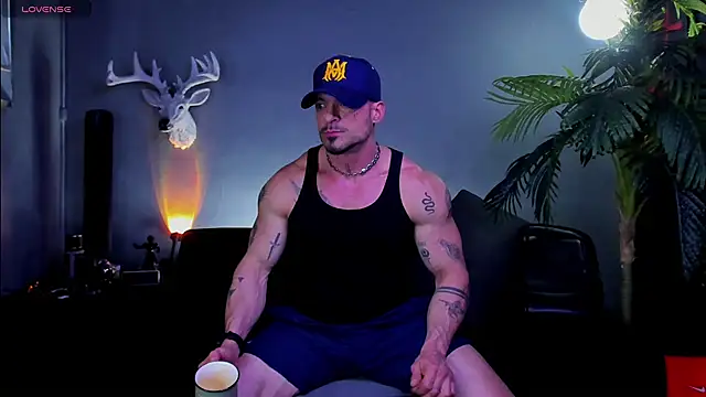 dennis cox1 online show from February 2026 07:46:01 AM