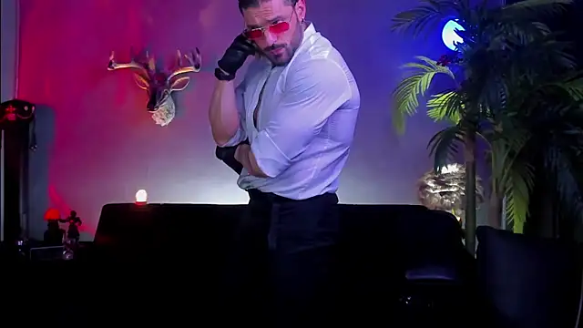 Snapshot of dennis_cox1 chatting on March 2026 04:39:01 AM dennis cox1 online show from March 2026 04:39:01 AM