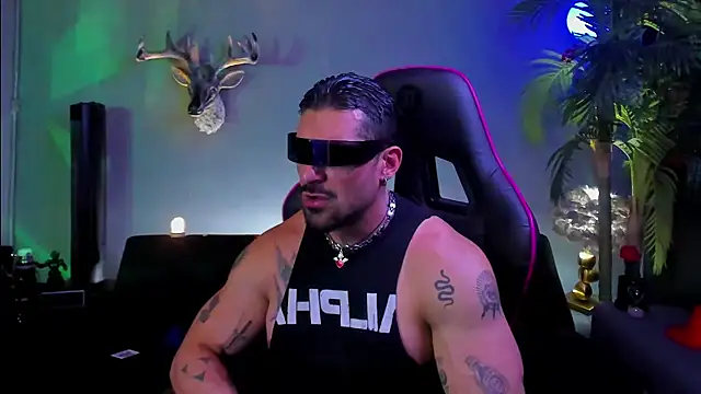 Snapshot of dennis_cox1 chatting on March 2026 04:18:01 AM dennis cox1 online show from March 2026 04:18:01 AM