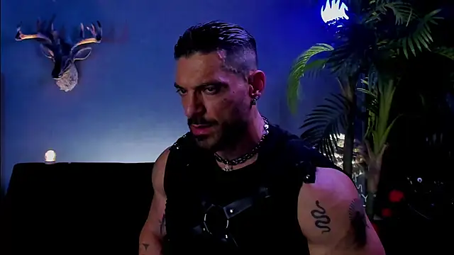 Snapshot of dennis_cox1 chatting on April 2026 02:09:02 AM dennis cox1 online show from April 2026 02:09:02 AM