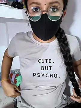 Snapshot of Lusty_fairy22 chatting on September 2025 04:52:01 PM Lusty fairy22 online show from September 2025 04:52:01 PM