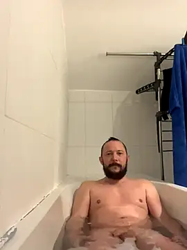 Snapshot of AZOPMOB18999 chatting on November 2025 05:15:02 PM AZOPMOB18999 online show from November 2025 05:15:02 PM