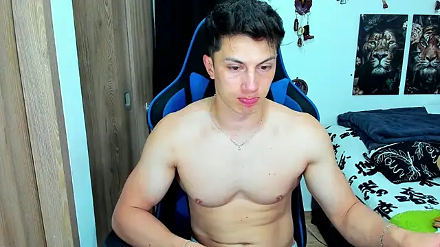 javiersexymann online show from February 2025 11:42:01 PM