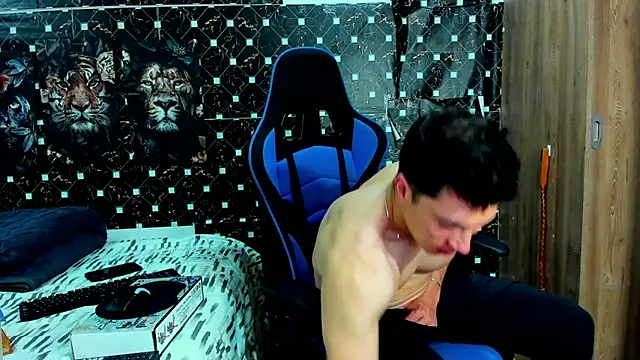 javiersexymann online show from May 2026 05:47:01 AM