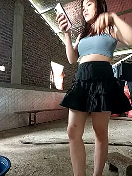 Snapshot of Findongg chatting on September 2025 12:54:01 AM Findongg online show from September 2025 12:54:01 AM