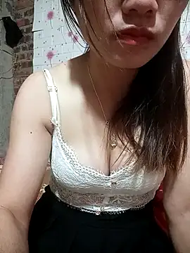 Snapshot of Findongg chatting on October 2025 11:00:02 PM Findongg online show from October 2025 11:00:02 PM