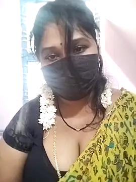 Snapshot of chaitara-reddy chatting on September 2025 05:51:02 AM chaitara-reddy online show from September 2025 05:51:02 AM