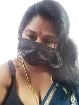 Snapshot of chaitara-reddy chatting on September 2025 05:40:01 AM chaitara-reddy online show from September 2025 05:40:01 AM