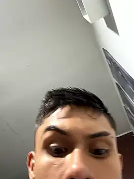 Manuel99boy online show from October 2025 06:52:01 AM