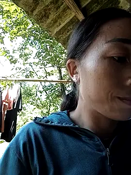 lucybaby00 online show from September 2025 02:56:02 AM