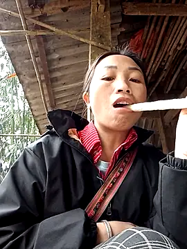 lucybaby00 online show from February 2026 02:09:02 AM