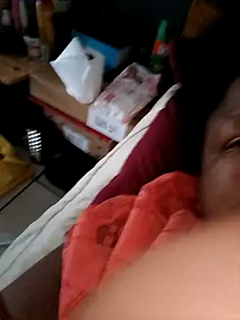 Snapshot of BustyImmi chatting on February 2026 09:26:01 AM BustyImmi online show from February 2026 09:26:01 AM