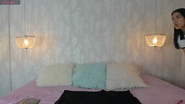 Snapshot of shumy_angels chatting on September 2025 03:11:02 AM shumy angels online show from September 2025 03:11:02 AM