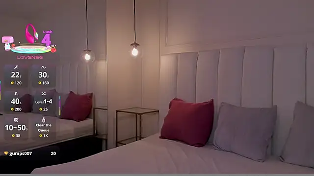 mae lyra online show from December 2025 08:02:01 PM