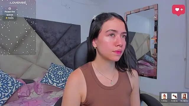 SaraWagner  online show from May 2026 12:06:02 AM