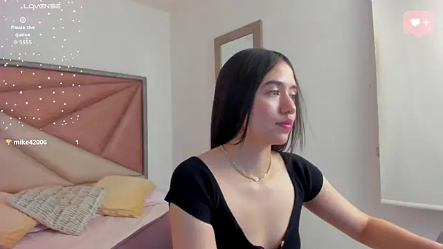 SaraWagner  online show from July 2026 12:08:01 AM