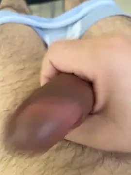 Snapshot of Hl1979 chatting on September 2025 01:42:02 AM Hl1979 online show from September 2025 01:42:02 AM