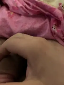 Snapshot of Hl1979 chatting on February 2026 10:37:02 PM Hl1979 online show from February 2026 10:37:02 PM