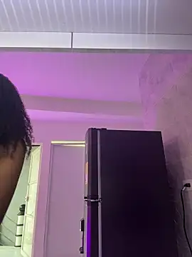 Keirahartz online show from March 2026 12:42:02 PM