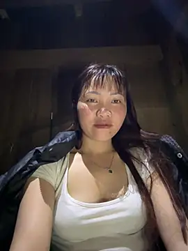 Snapshot of adbosa_00 chatting on February 2026 11:17:01 PM adbosa 00 online show from February 2026 11:17:01 PM