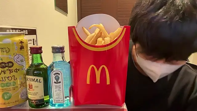 Snapshot of akkan_6868 chatting on December 2025 09:25:01 AM akkan 6868 online show from December 2025 09:25:01 AM