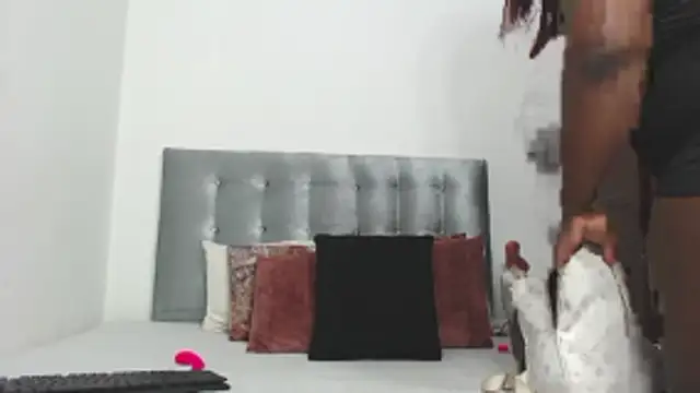 DaiishaWolf online show from November 2025 07:35:02 PM