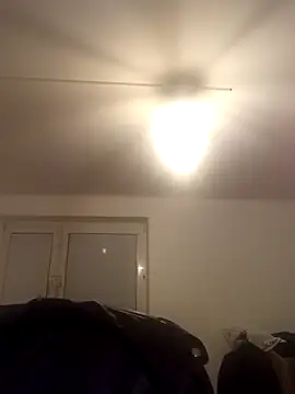 Premium-Jogurt online show from November 2025 01:03:02 AM