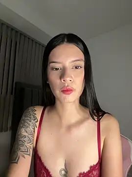 Snapshot of giasteele chatting on March 2026 01:01:02 AM giasteele online show from March 2026 01:01:02 AM