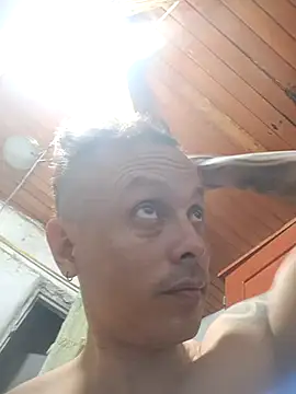 Snapshot of JuceAn14 chatting on November 2025 05:34:01 AM JuceAn14 online show from November 2025 05:34:01 AM