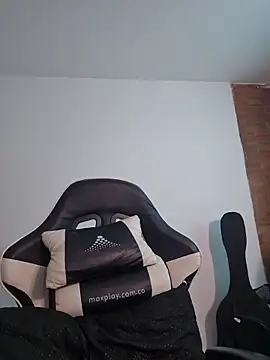 Snapshot of 77Neferkitty77 chatting on February 2026 04:58:02 PM 77Neferkitty77 online show from February 2026 04:58:02 PM