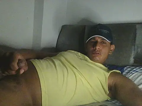 Jota Alejand online show from October 2025 06:17:01 AM