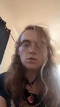 Snapshot of BlondeyMiyMiy chatting on September 2025 05:34:02 PM BlondeyMiyMiy online show from September 2025 05:34:02 PM