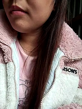 vivi cute online show from September 2025 03:50:02 AM