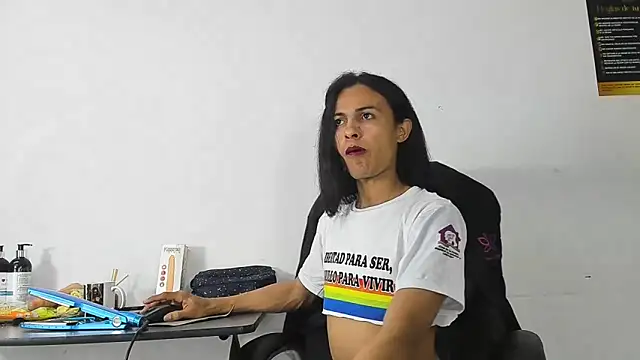 Aisha hotts777 online show from November 2025 03:07:02 PM