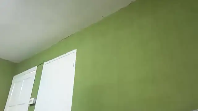 Liaprettygirl online show from February 2026 07:29:01 PM