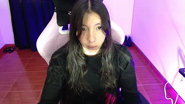 ScarlettShirahoshi online show from September 2025 04:40:02 PM