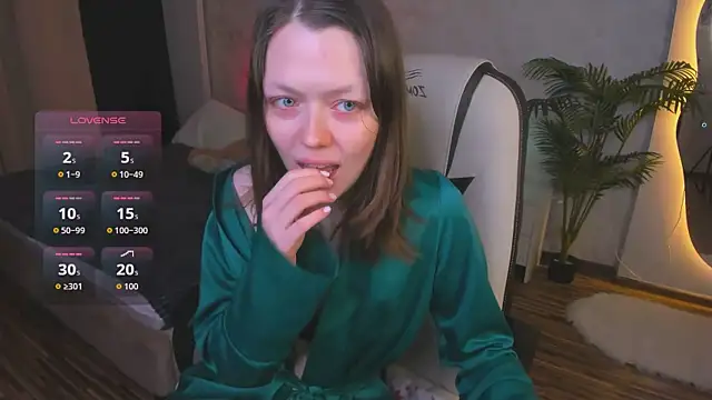 Lunar Lily online show from February 2026 05:45:01 AM