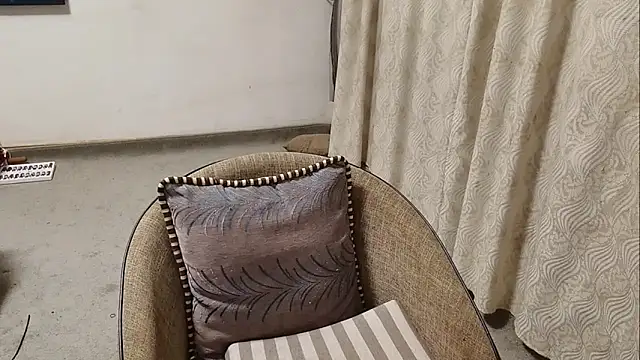 Shi luo2025 online show from September 2025 03:46:02 PM