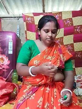 Snapshot of Hot-Show2 chatting on September 2025 06:59:02 AM Hot-Show2 online show from September 2025 06:59:02 AM