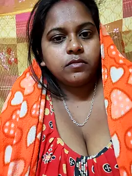 Snapshot of Hot-Show2 chatting on January 2026 01:31:01 AM Hot-Show2 online show from January 2026 01:31:01 AM