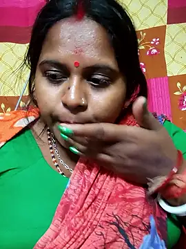 Snapshot of Hot-Show2 chatting on January 2026 01:37:02 PM Hot-Show2 online show from January 2026 01:37:02 PM