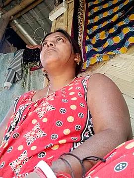 Snapshot of Hot-Show2 chatting on February 2026 05:23:01 AM Hot-Show2 online show from February 2026 05:23:01 AM