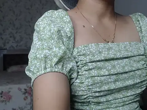 snow white123 online show from October 2025 08:20:02 PM