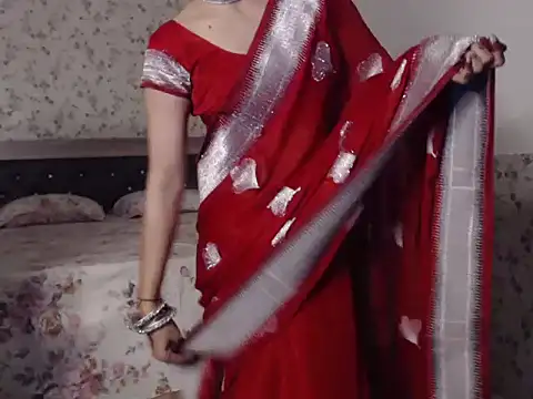 snow white123 online show from October 2025 09:04:02 PM