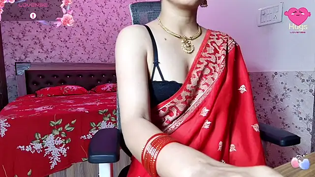 Snapshot of snow_white123 chatting on May 2026 12:40:02 AM snow white123 online show from May 2026 12:40:02 AM