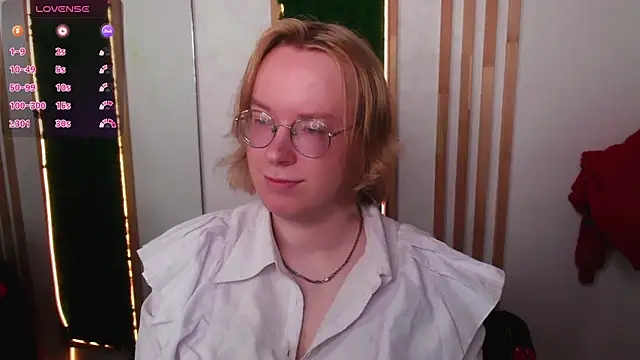 Amanda Butlerr online show from July 2026 01:50:02 PM