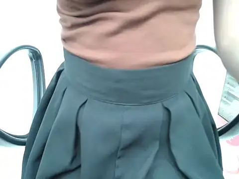  Lady- online show from February 2026 07:43:02 AM